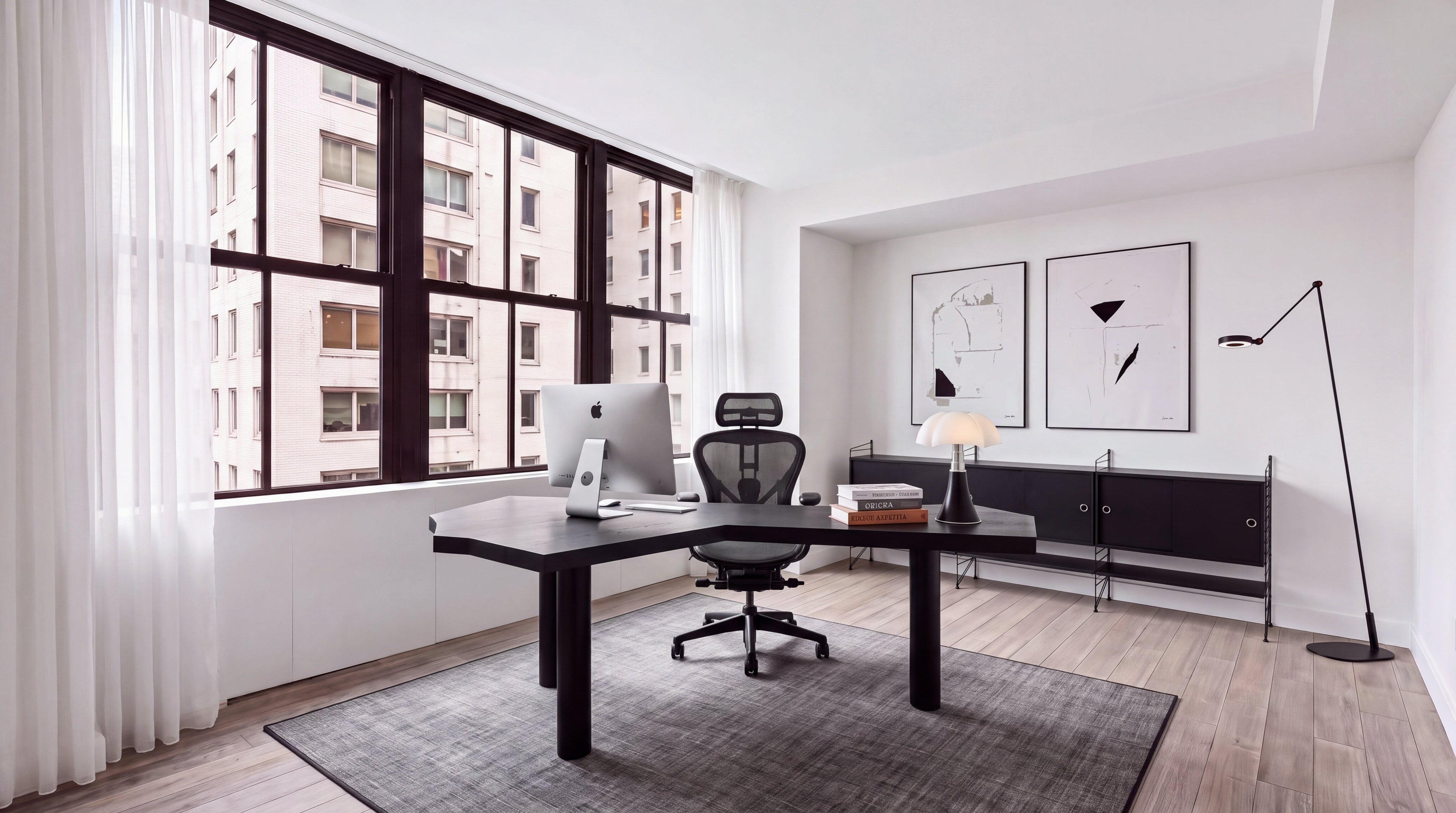 525 6th Ave, New York, NY 10011