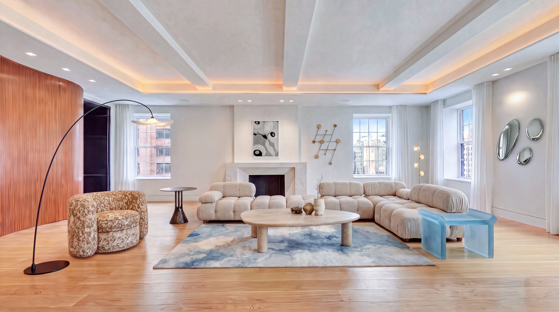 730 Park Avenue, New York - Living Room Interior