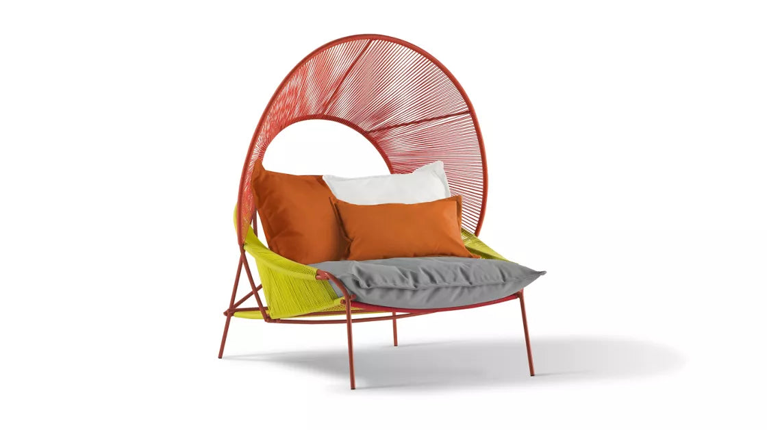 traveler outdoor | armchair with hood