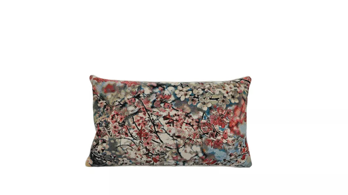 tourbillon | cushion guimauve