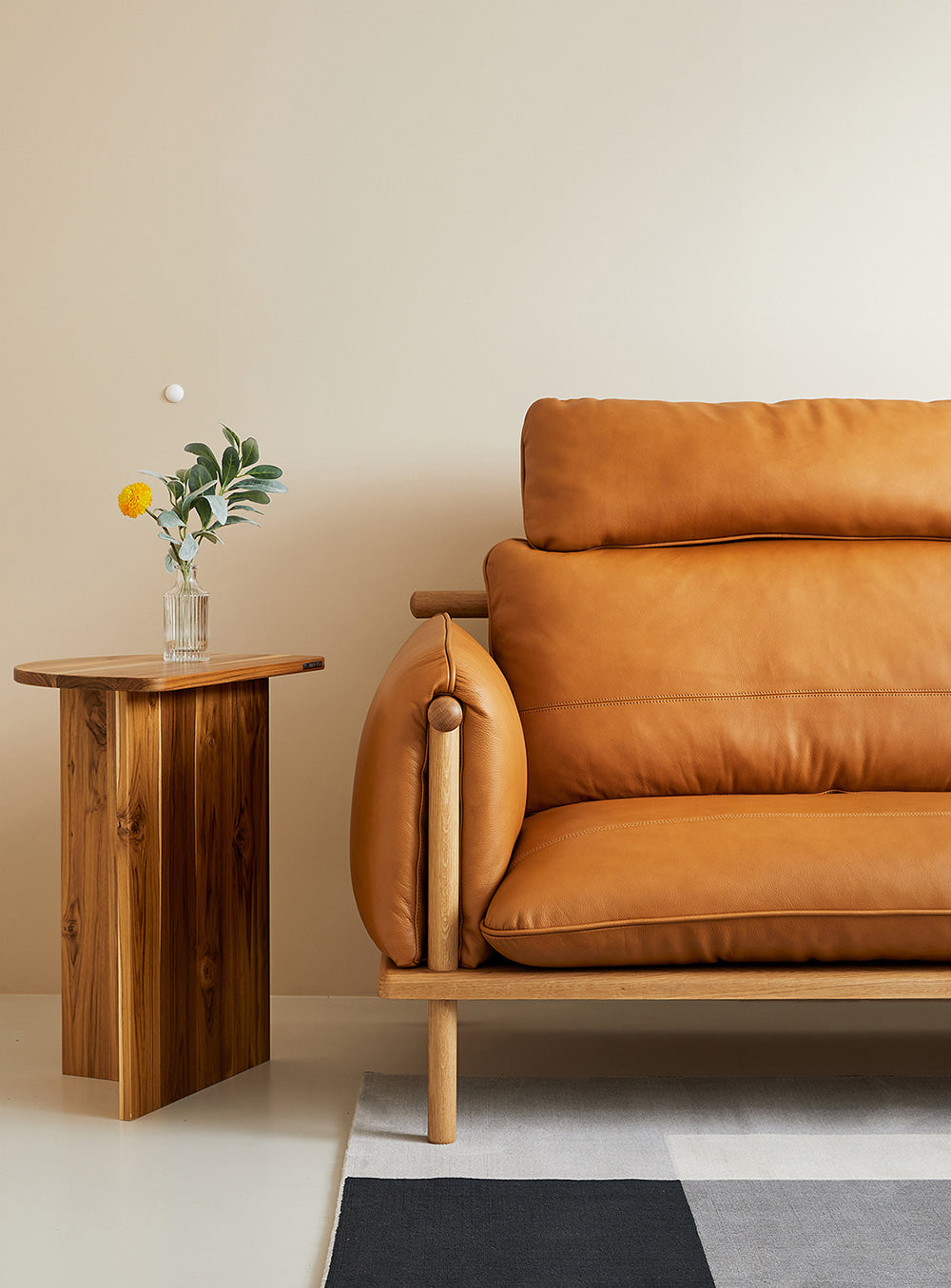 603 SOFA