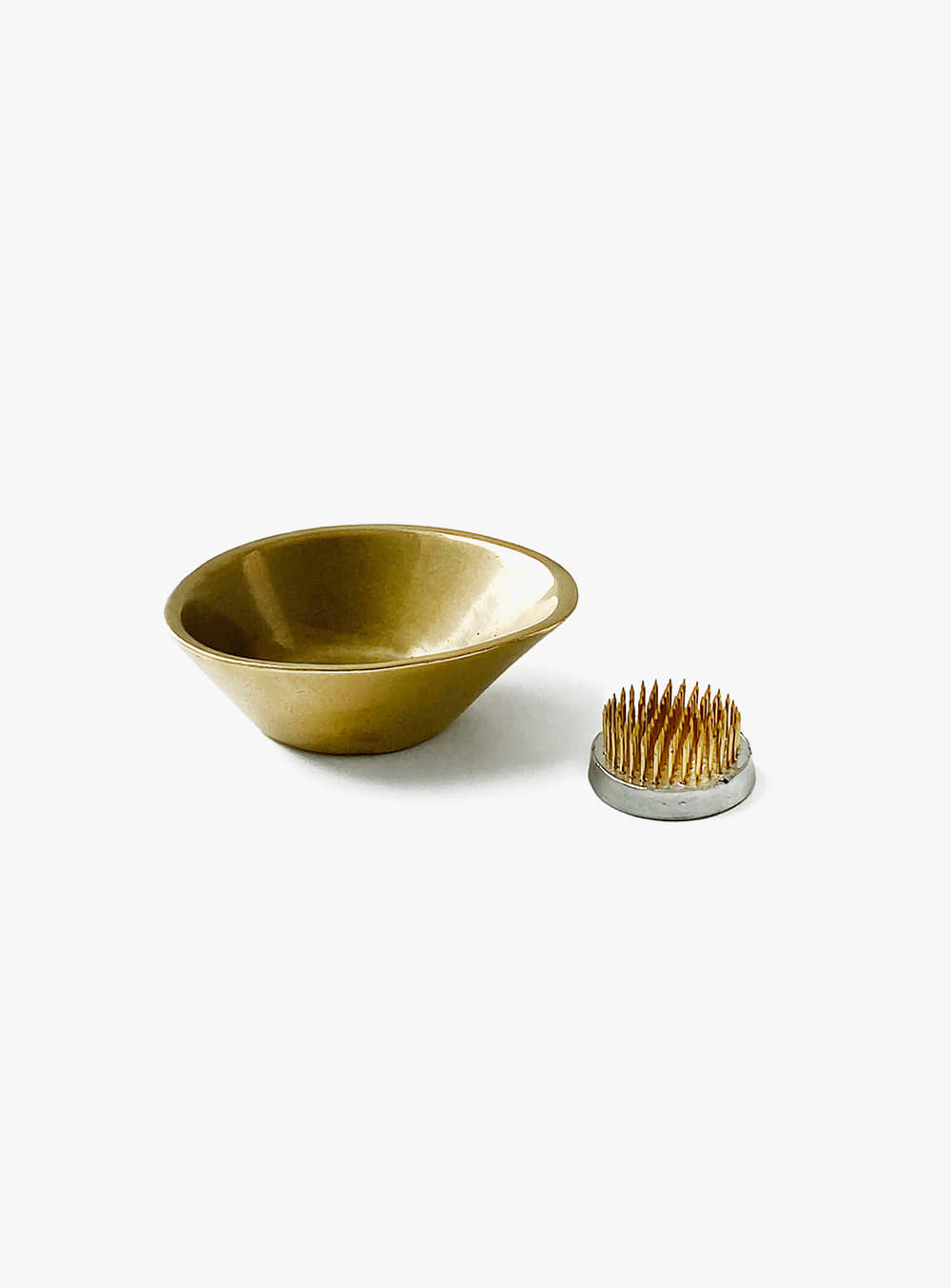 Signature Brass Plate Set