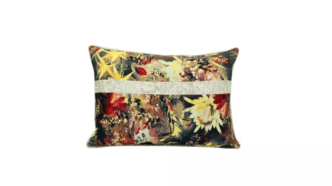 akita | cushion