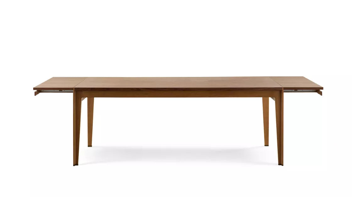 assemblage | Dining table - Strcuture in oak and walnut