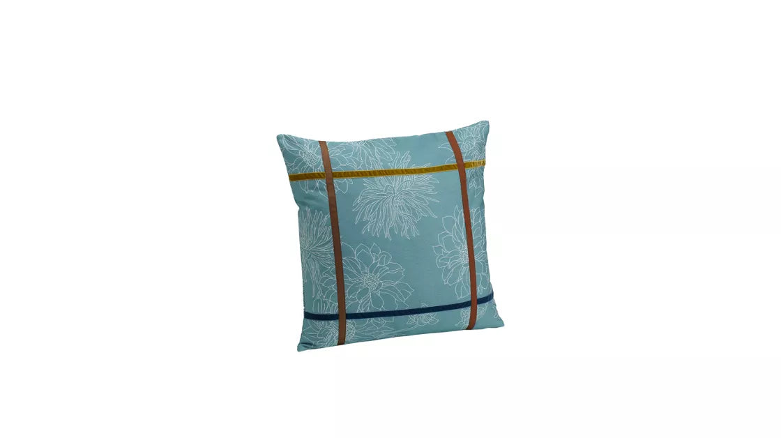 matsuri | Rinkaku Daria cushion - 50 x 50cm