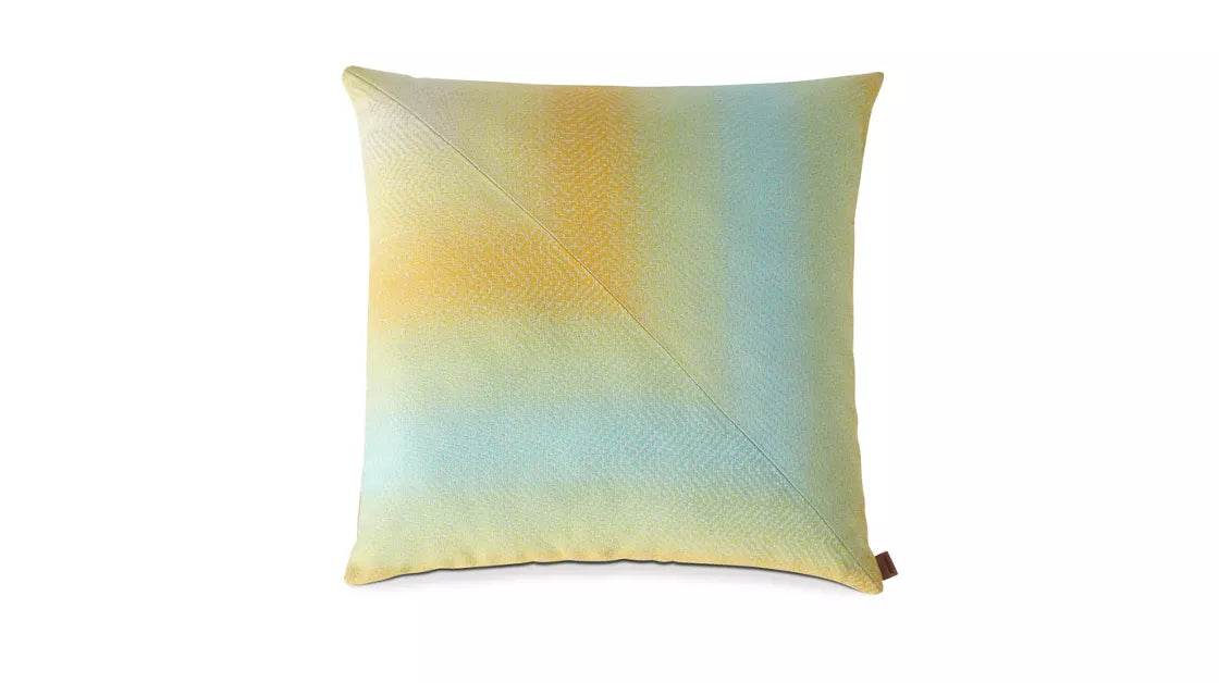 wonderland | cushion scia
