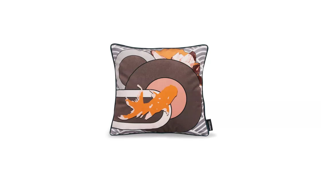 yumi | kingyo cushion