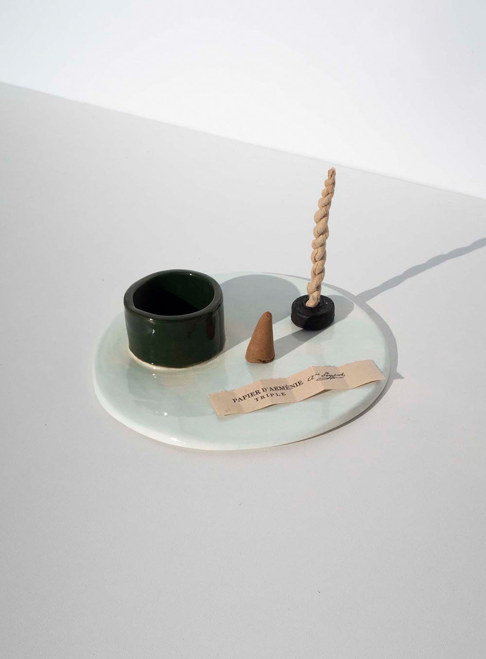 Two-Tone Circle Candle Tray