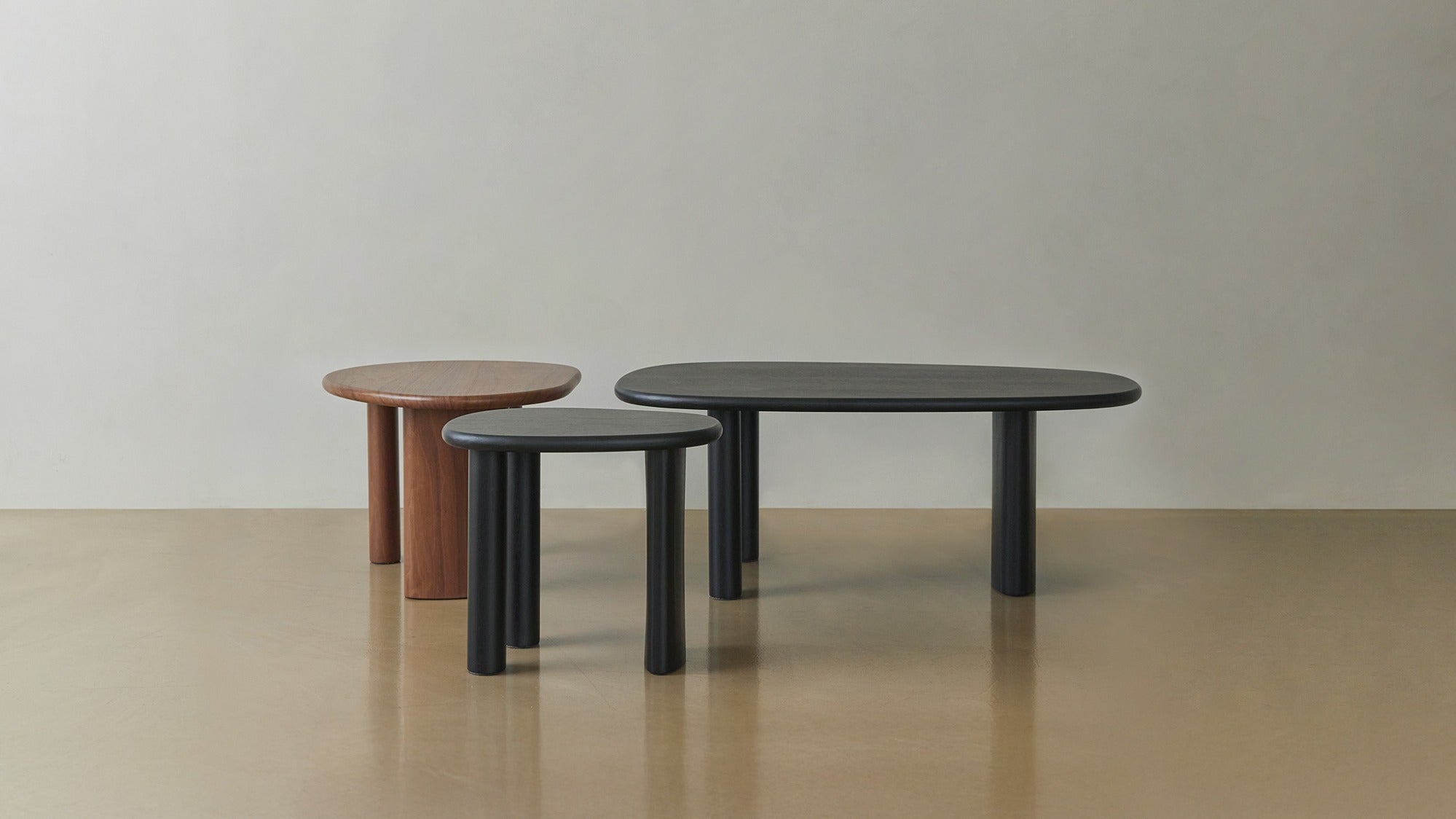 Pebble Tea Table
