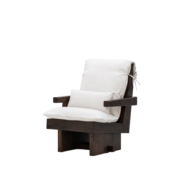 Boryo Lounge Chair - view 1
