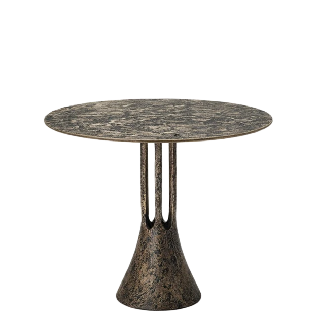 TEE TABLE - view 1