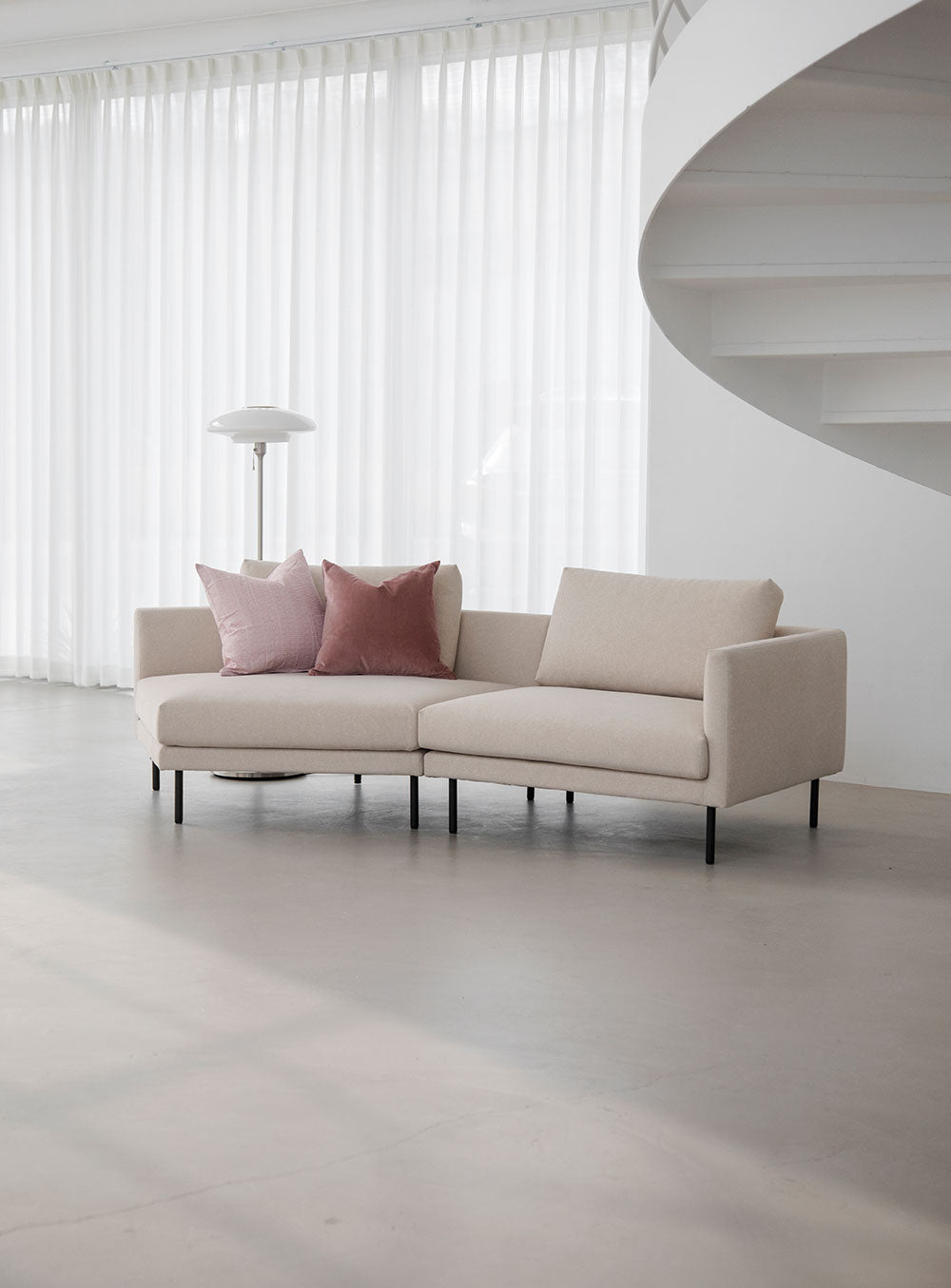 LINEAR SOFA MINI COUCH