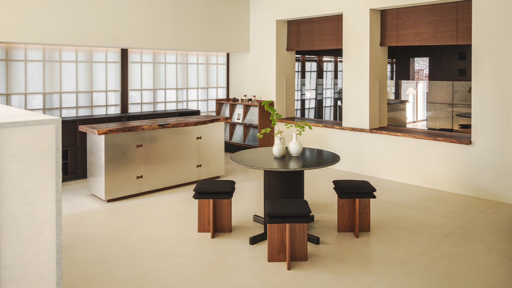 Cushion Stool (Straight Base)