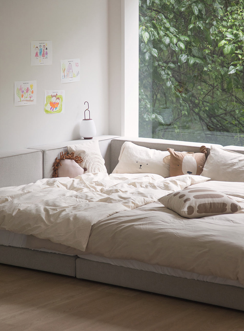 TIMELESS FAMILY BED