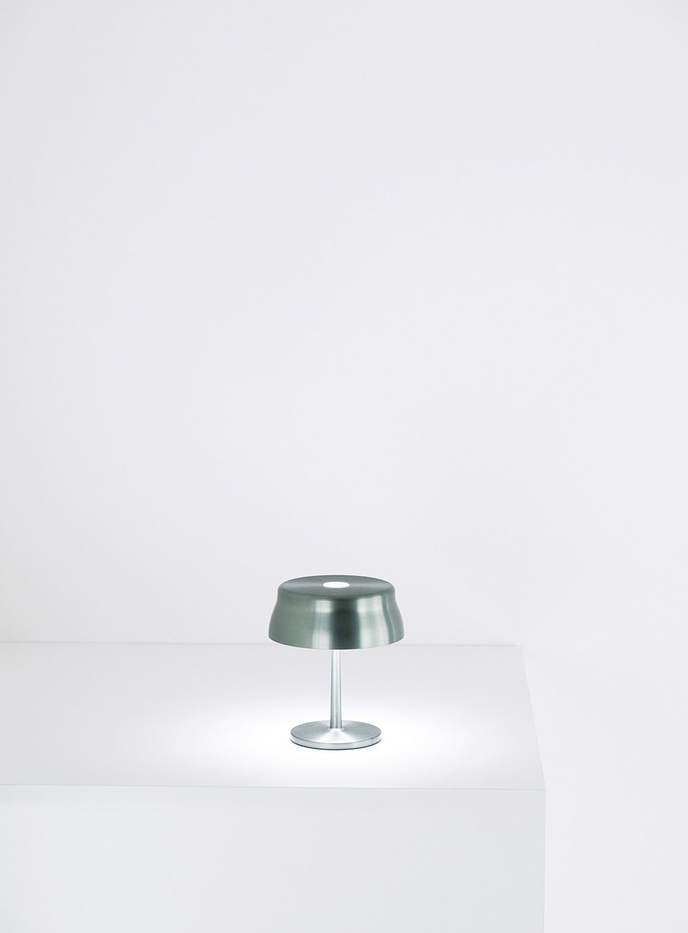 SISTER LIGHT MINI