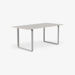 70/70 Table 170 - view 1