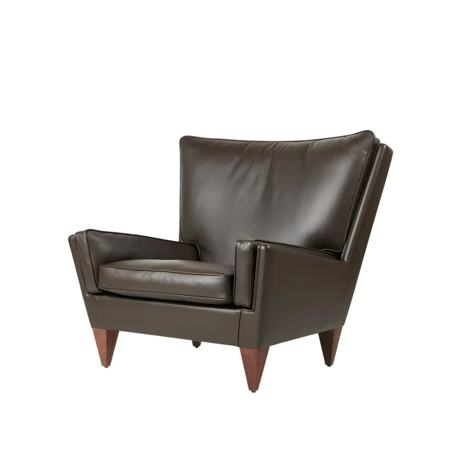 V11 Lounge Chair Walnut/Smooth leather Coffee - view 1