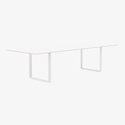 70/70 Table 295 - view 1
