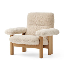 Brasilia Lounge Chair Sheepskin Natural-Natural Oak - view 1