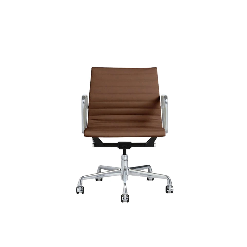 Eames Aluminum Group Management Chair (Prone Ledge Leather) - view 1