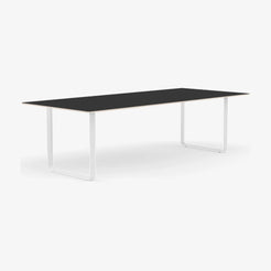 70/70 Table 255 - view 1