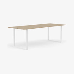 70/70 Table 225 - view 1