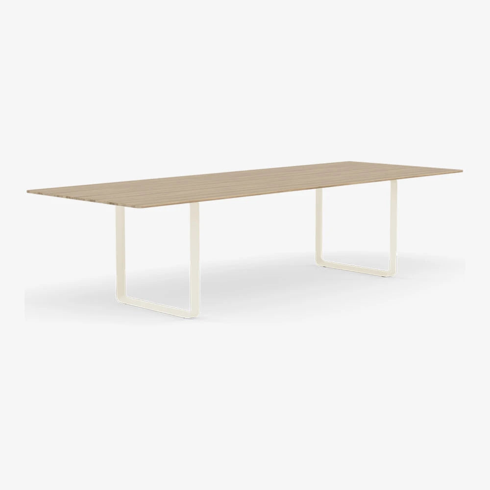 70/70 Dining Table 295 - view 1