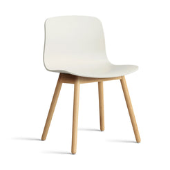 About A Chair AAC 12 Oak-Melange cream - view 1