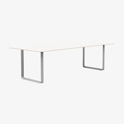 70/70 Table 255 - view 1