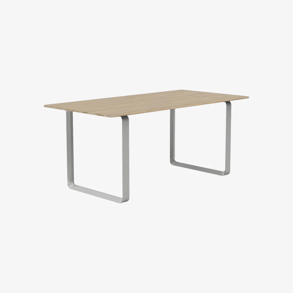 70/70 Table 170 - view 1