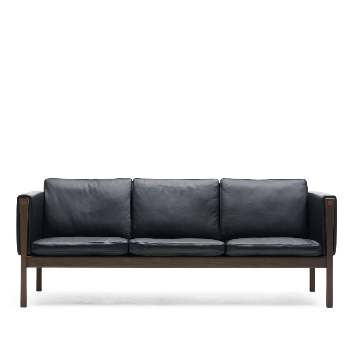 CH163 Sofa 3-seater Walnut Oil Leather-Thor 301 - view 1