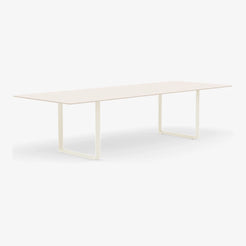 70/70 Table 295 - view 1
