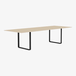 70/70 Table 295 - view 1