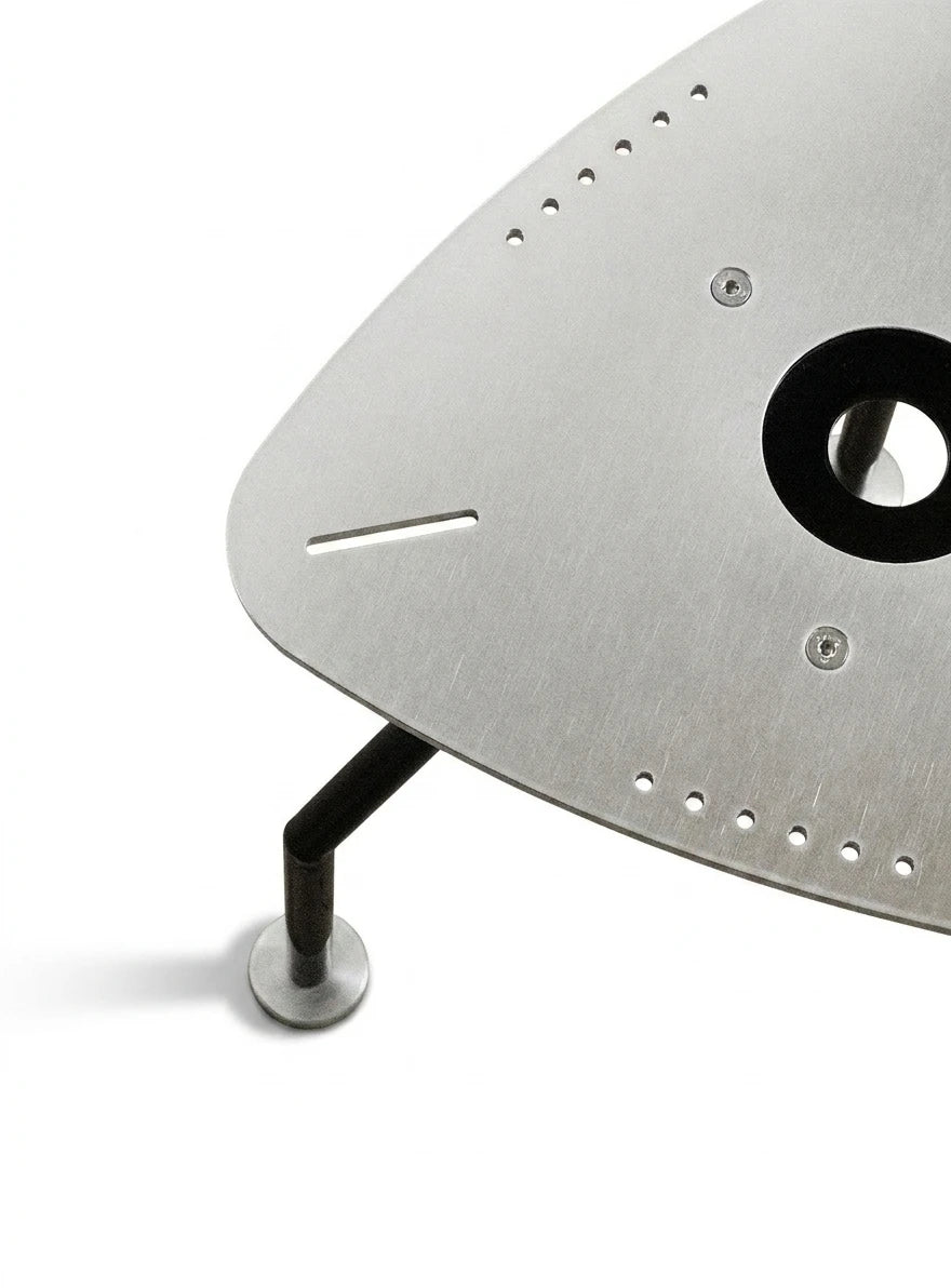 TC1 24 Stool - view 1