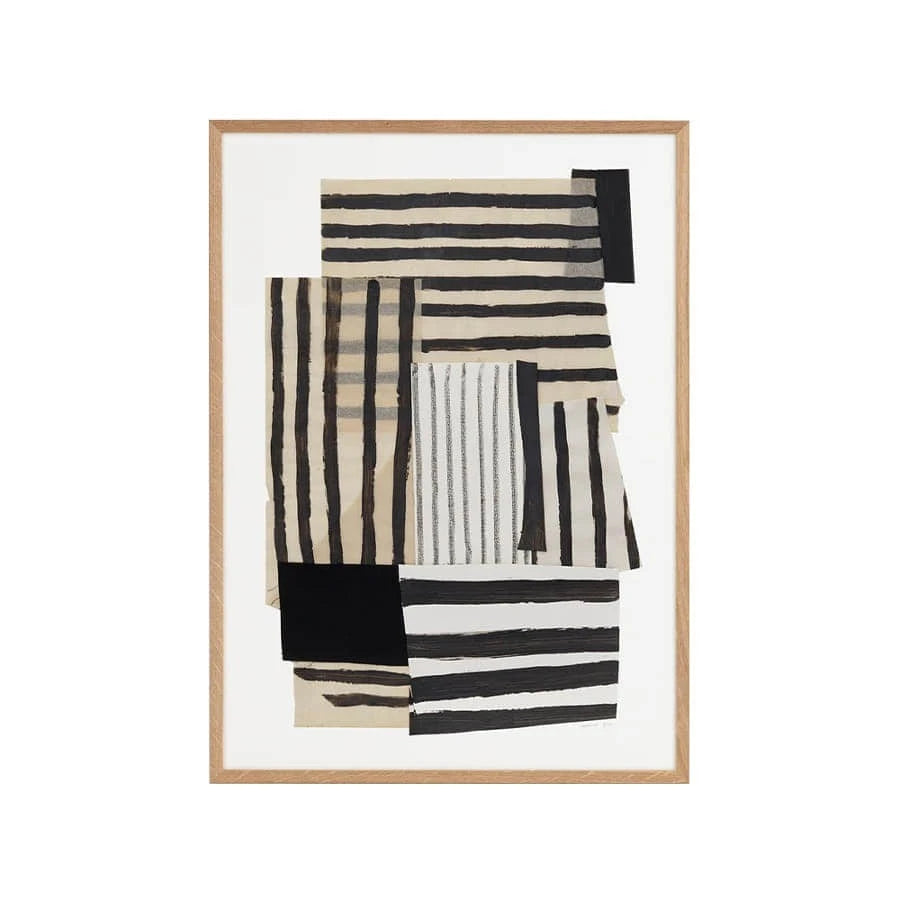 Dotted No.149 Wood Frame 500 x 700 - view 1