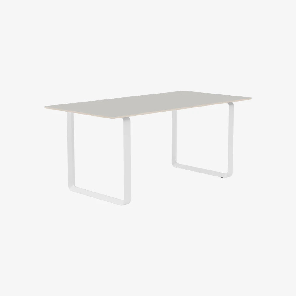 70/70 Table 170 - view 1