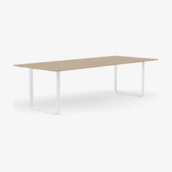 70/70 Table 255 - view 1