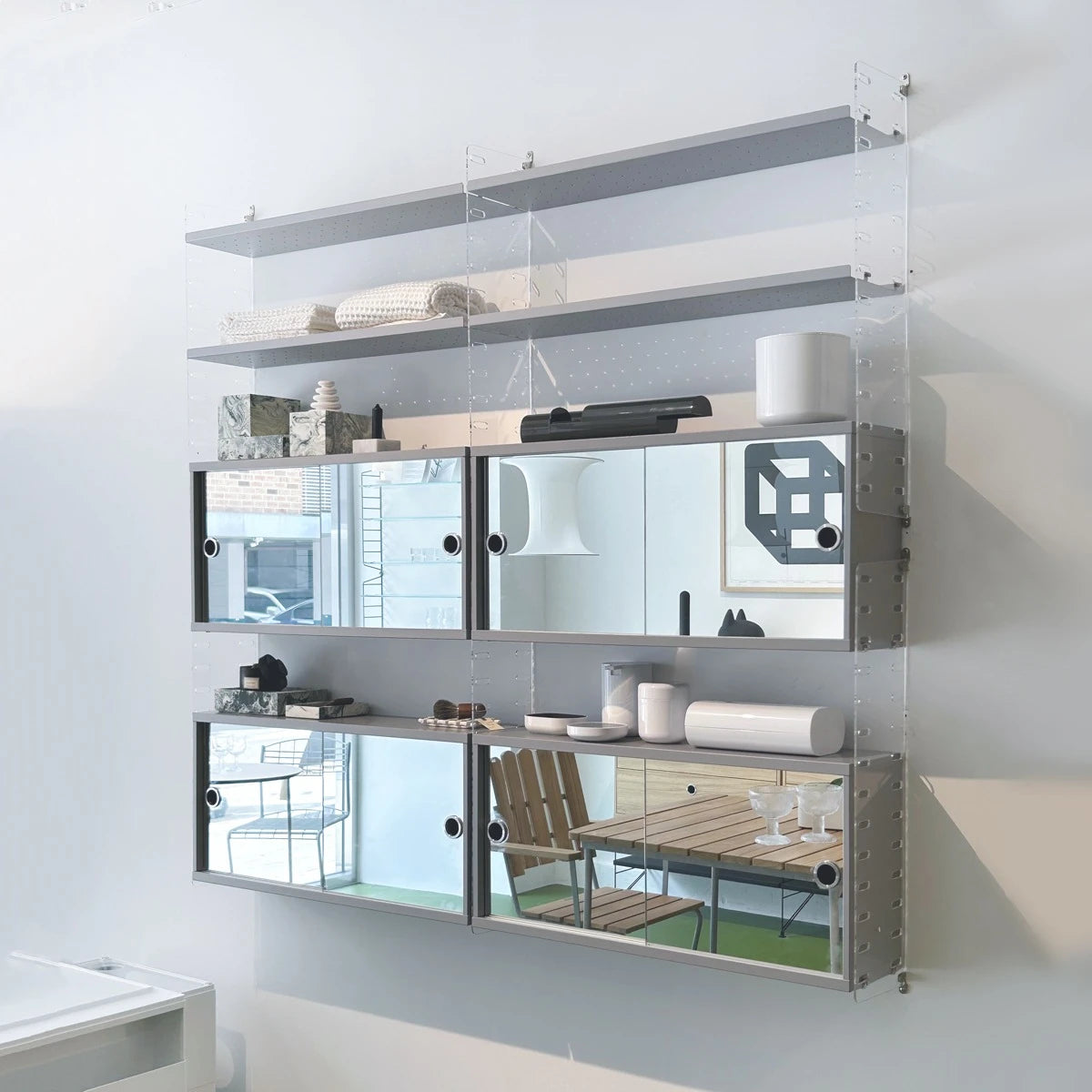 Cabinet with mirror doors Combination - view 1