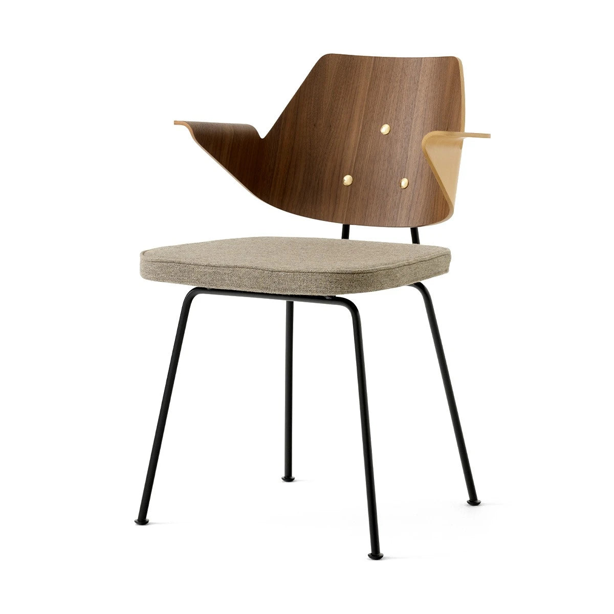 RFH Armchair RD7 Walnut-Hallingdal 0227 - view 1