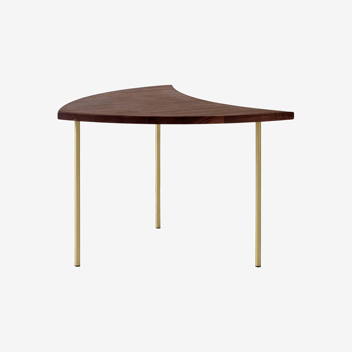 Pinwheel lounge table HM7 oiled walnut-Brass leg