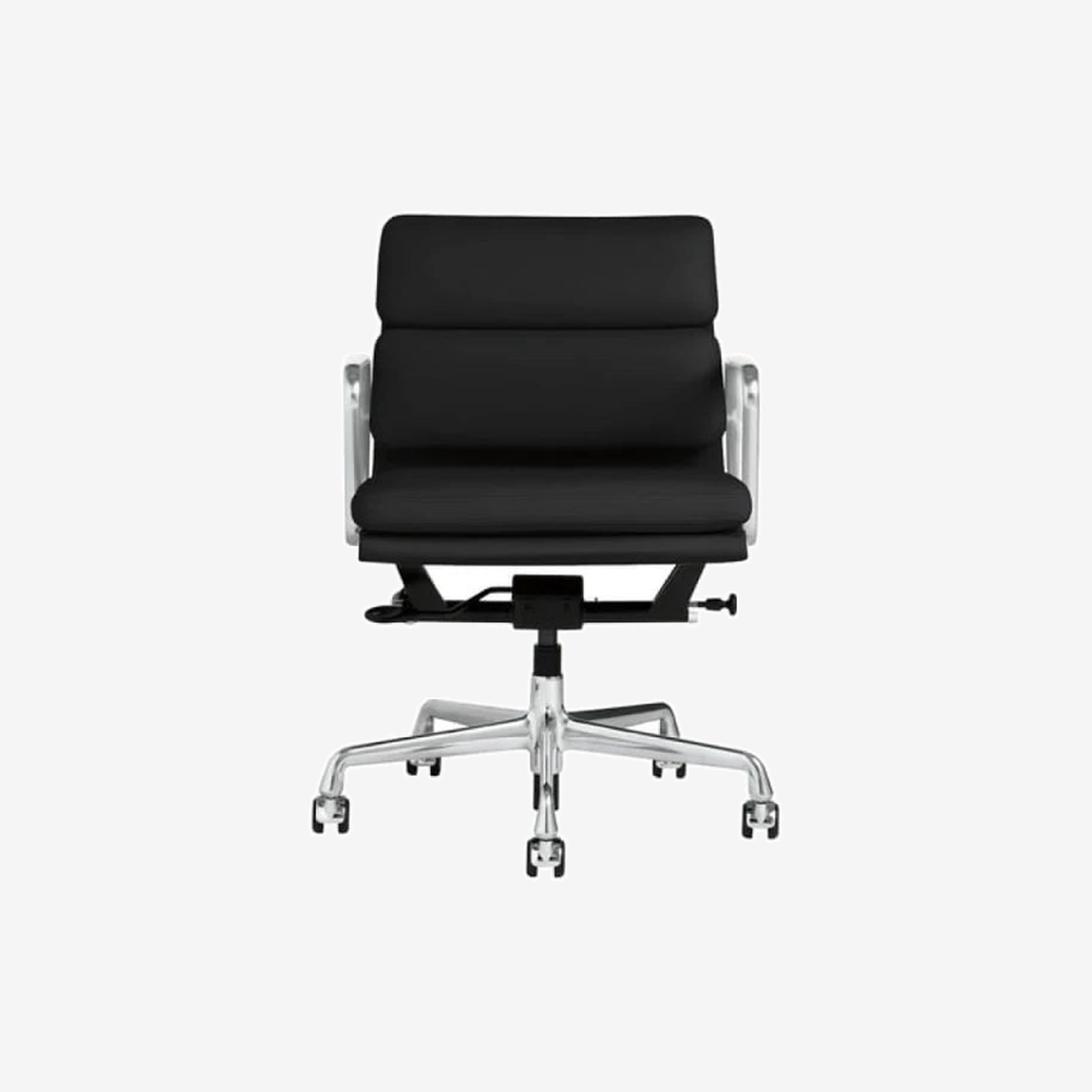 Eames Soft Pad Group Management Chair