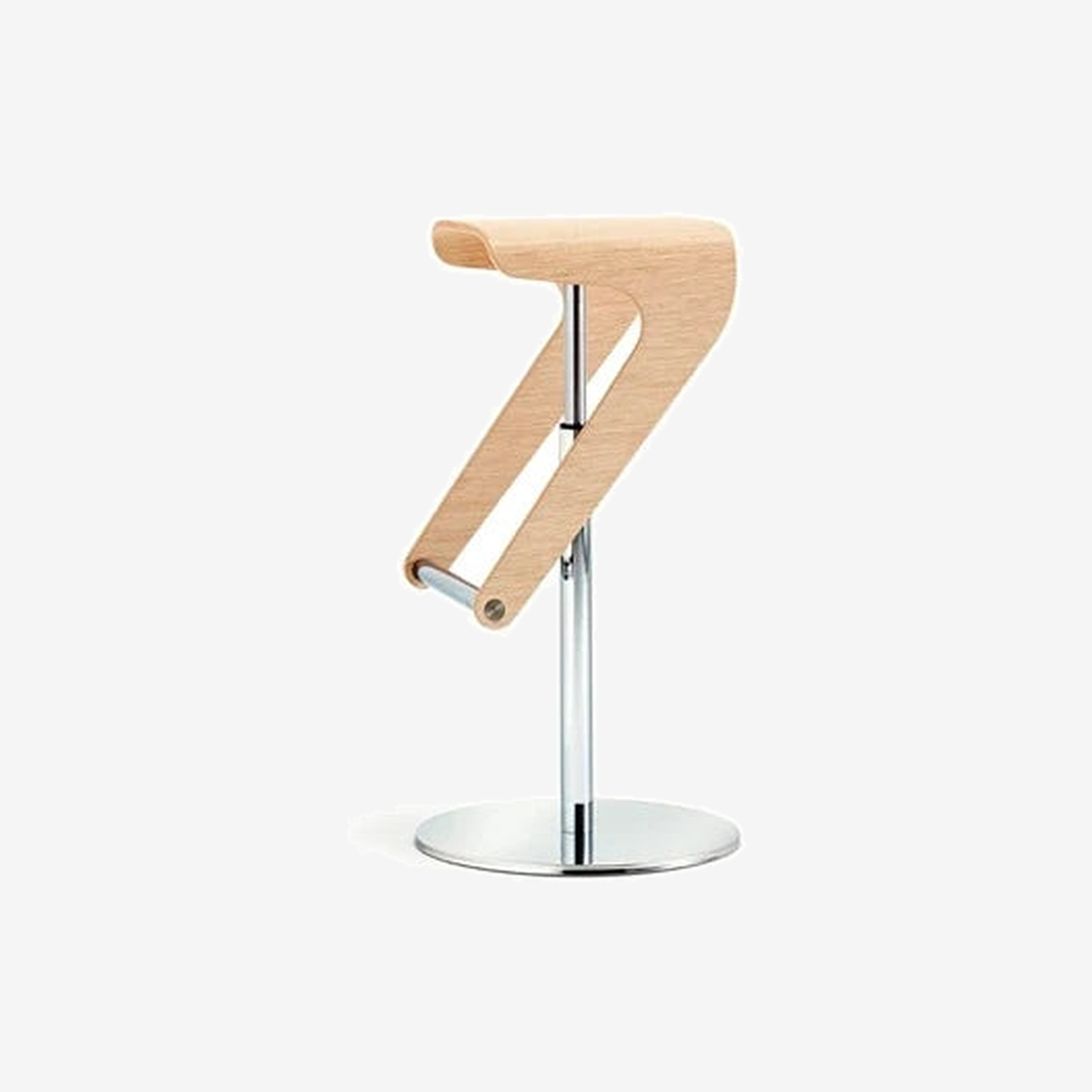 Woody Stool H640-780